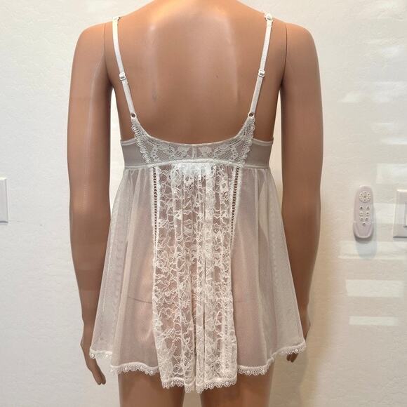 I Do Victoria's Secret 34B underwire front close sheer lace top BC 2856 - Picture 11 of 12